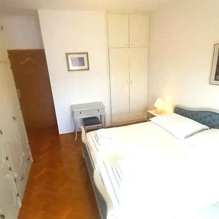 Alma Apartman