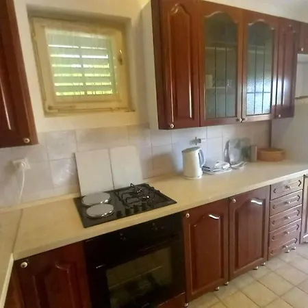 Alma Apartamento Makarska